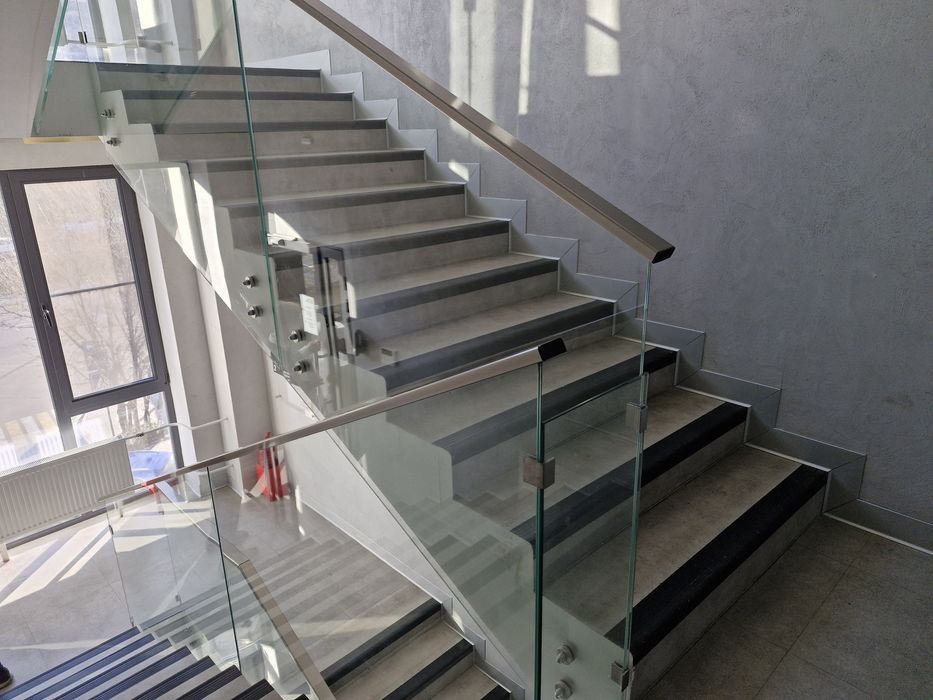 Изделия из стекла