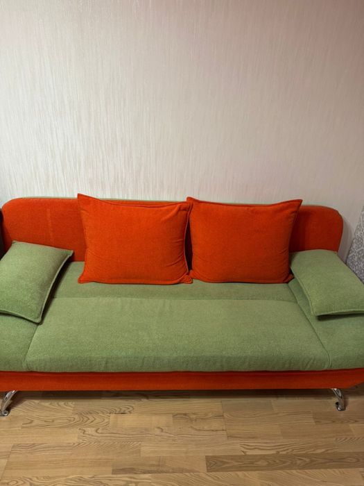 Продам раскладной диван