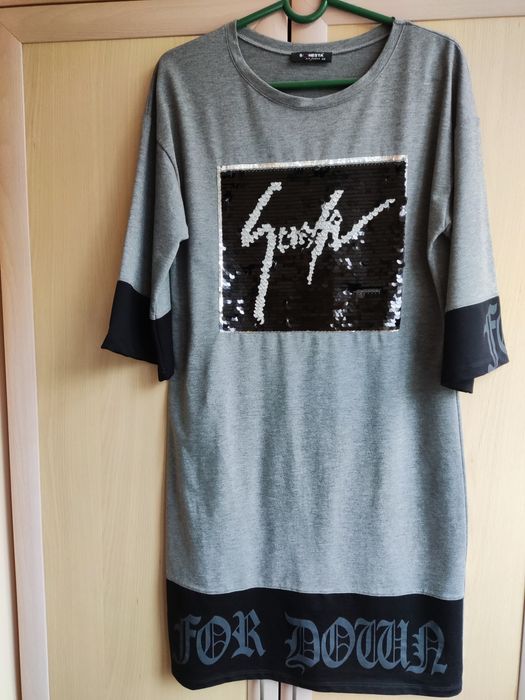 Продам платье в отличном состоянии