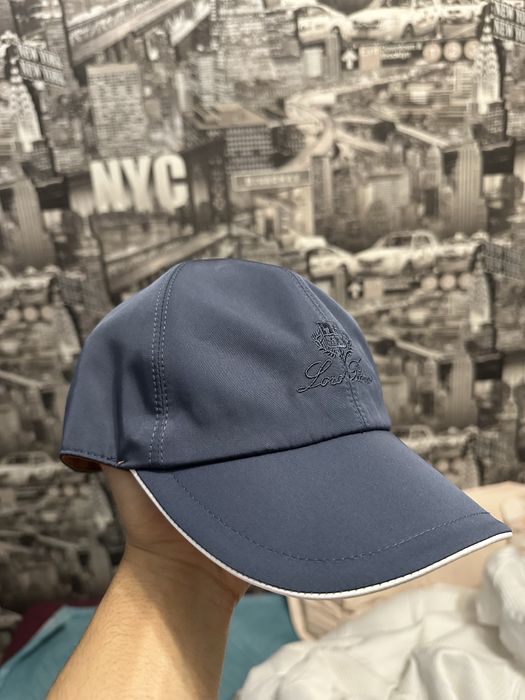 Кепка лоро пиана