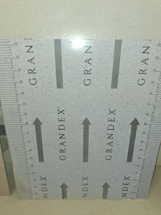 Продаётся каменная столешница для кухни и санузла 1400×762×12