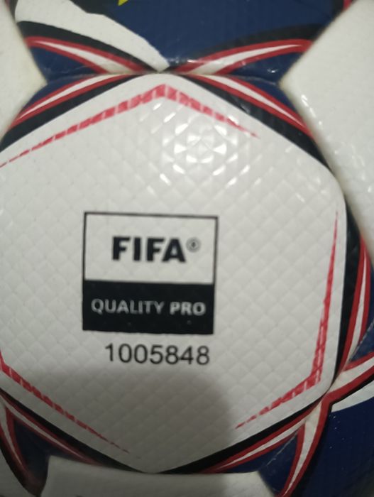 Schimb sau Vând minge fotbal originala Rapid-Fcsb