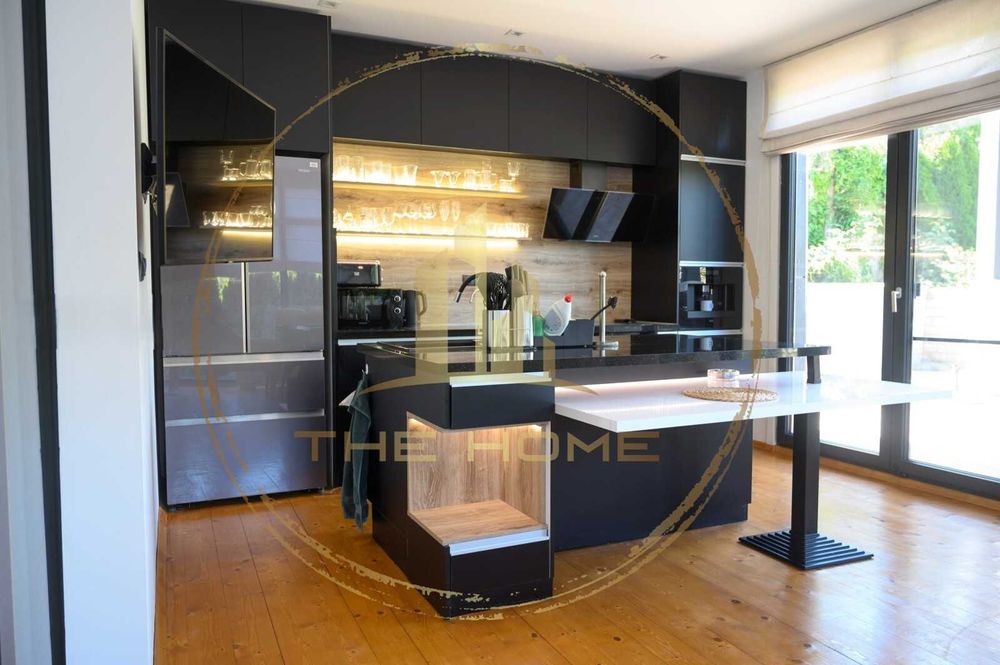 Дава се под наем Къща в Варна, м-т Траката - 320 кв.м за 4000 € - Снимка #4