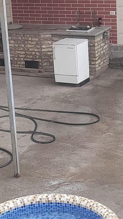 Продаётся холодильник.