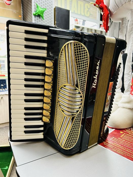 Акордеон Hohner Cornelia lll
