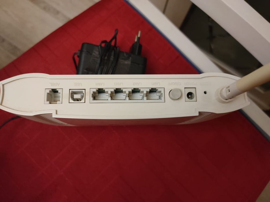 Двухка Модем Huawei EchoLife HG520, Телевизор