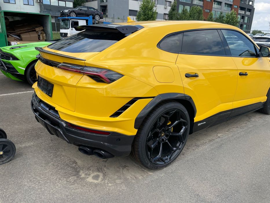 Lamborghini Urus Performante