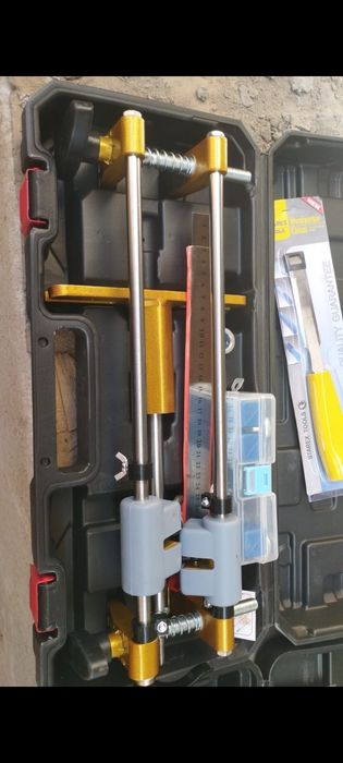 Кондуктор для врезки замков