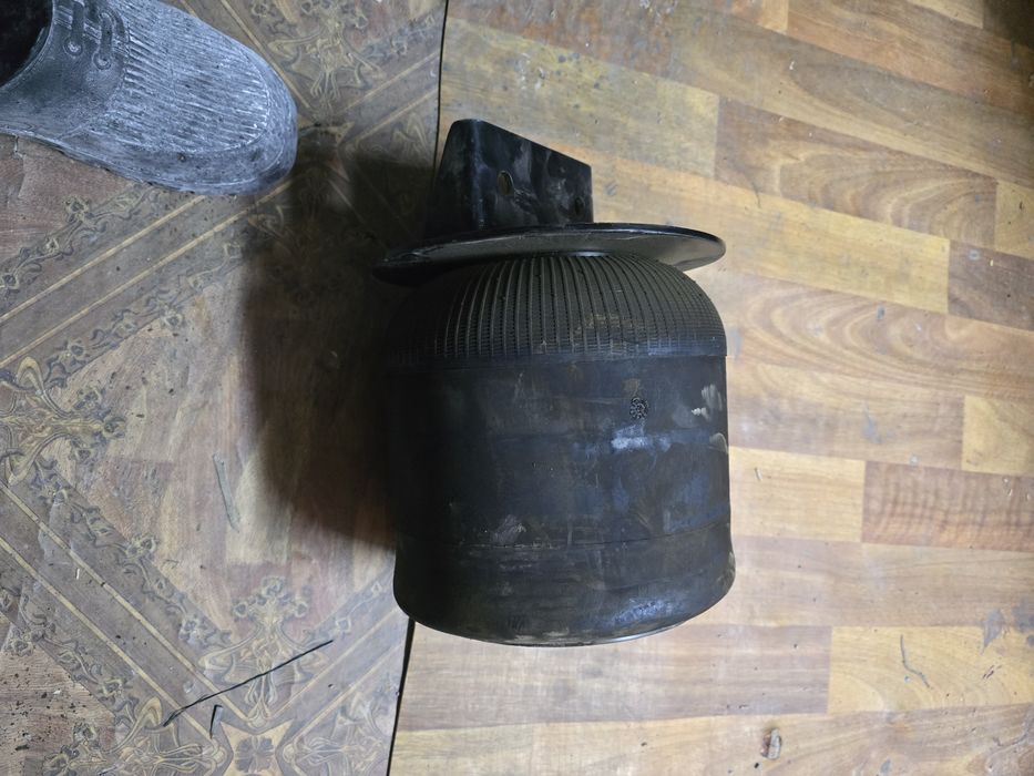 подушки компресор на фуру евро маз