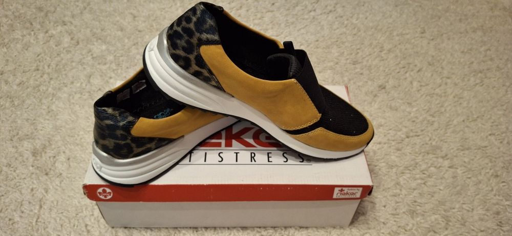 Слипоны женские Rieker р-р 41 Продам