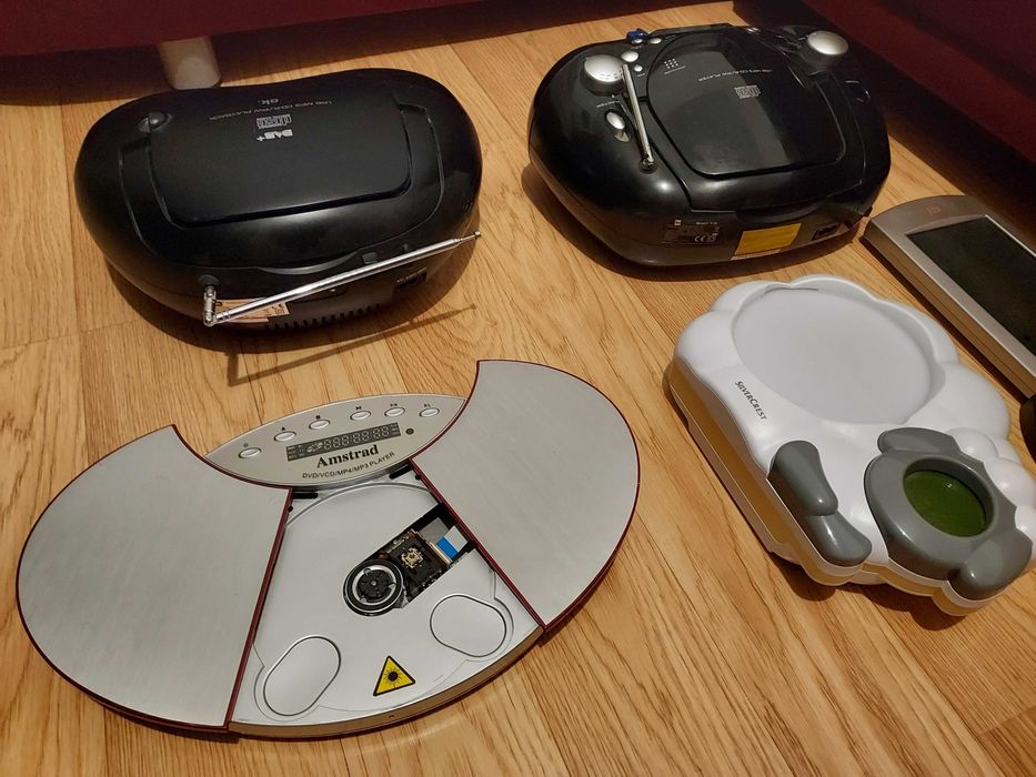 Lot de obiecte functionale si partial functionale la doar 150 lei