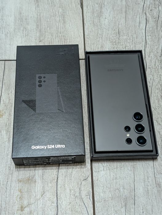Samsung S24 Ultra 256 gb Ram 12 5G