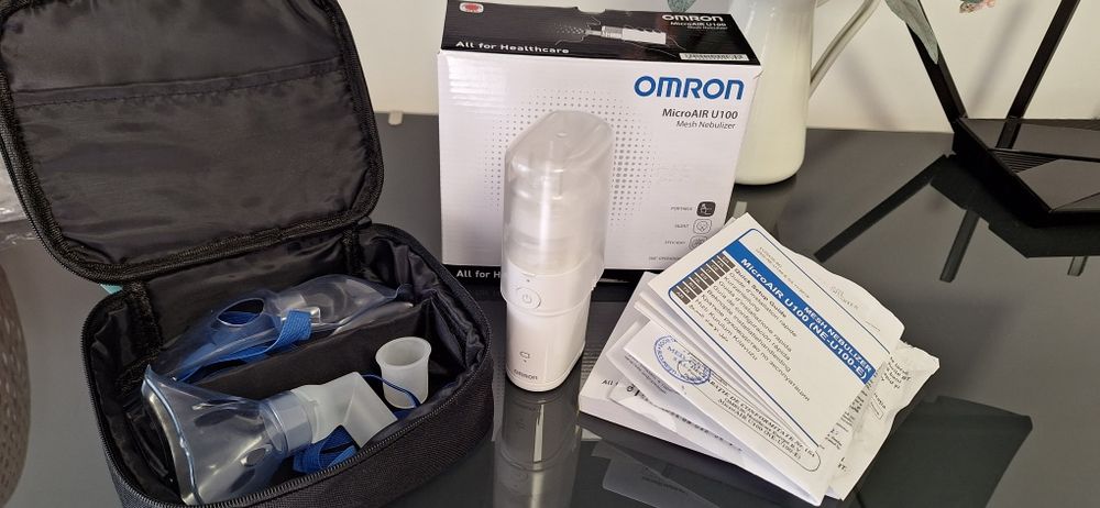 Aparat pentru aerosoli/Nebulizator portabil Omron MicroAir U100