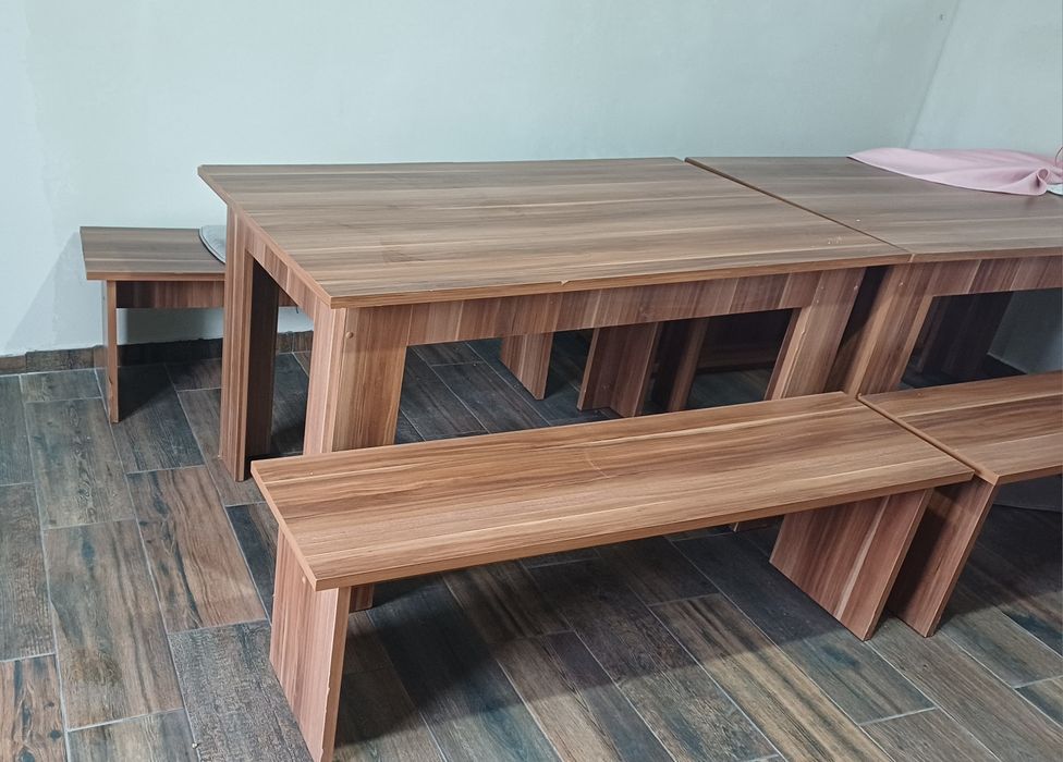 De vânzare cum se vede in poze