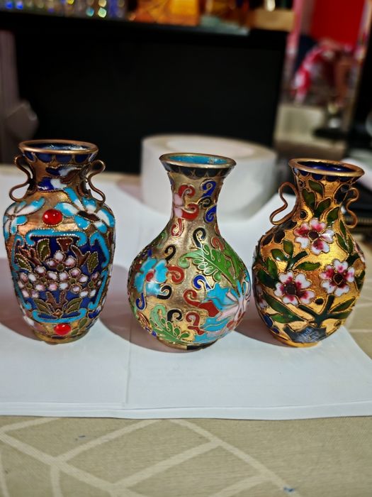 Cloisonne vase chinezești