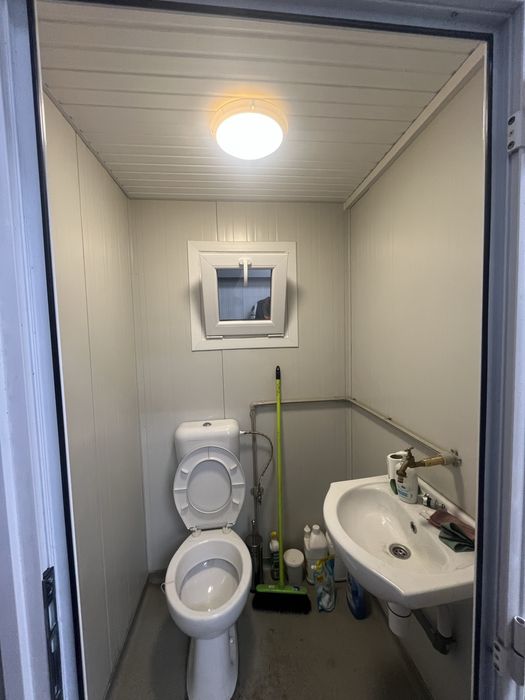 WC - Контейнер тоалетна