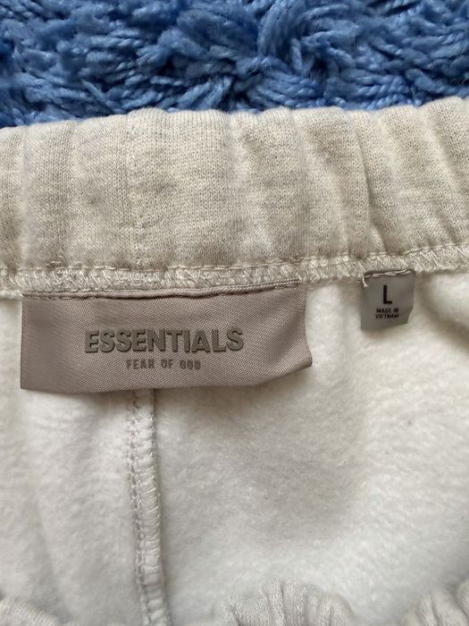 Pantaloni scurti essentials