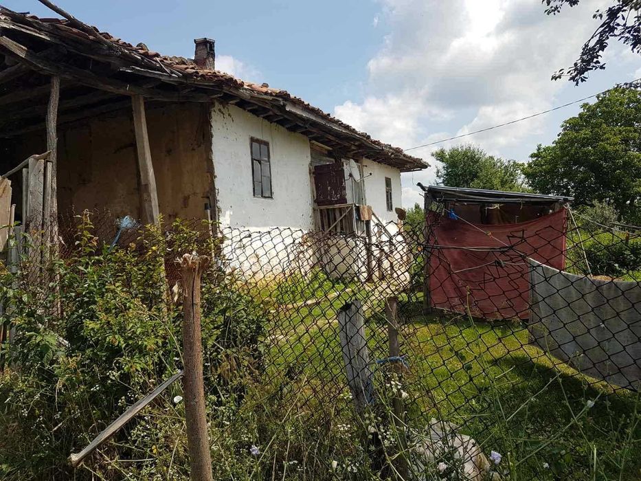 Продава се Къща в с. Малоградец, Област Търговище - 93 кв.м за 181 €/кв.м - Снимка #5