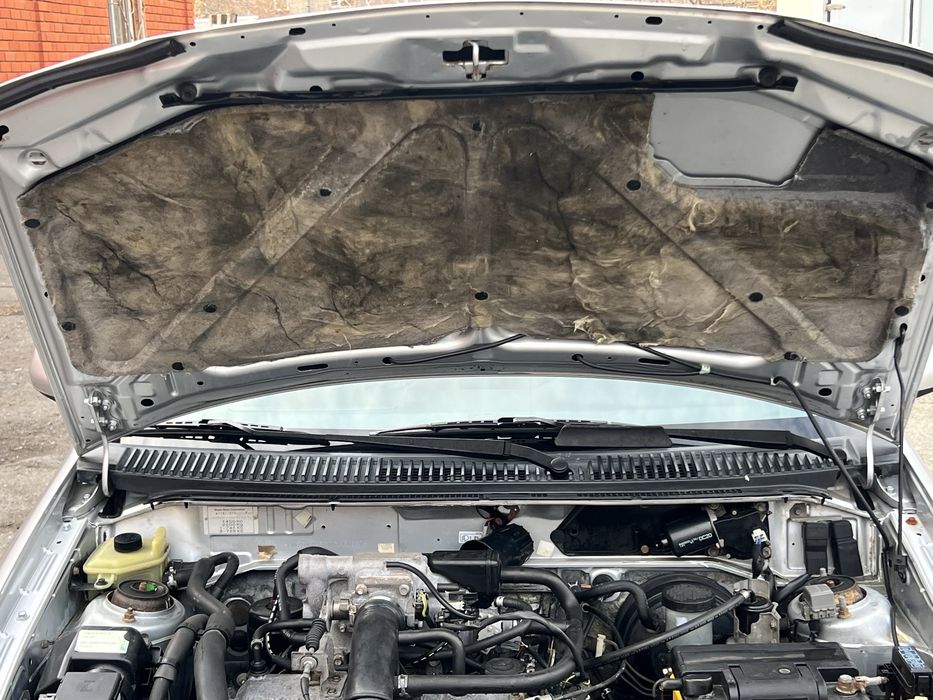 Продам мазда демио.