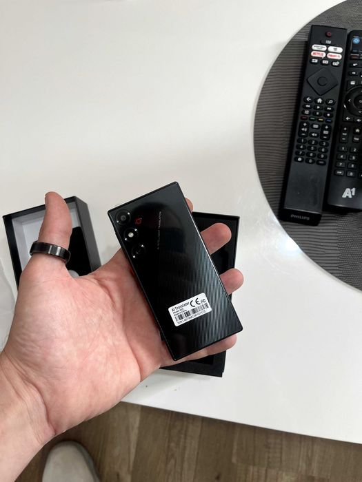 Смарт Преводач с touch screen и изкуствен интелект - Превежда на над 160 езика - Чисто нов