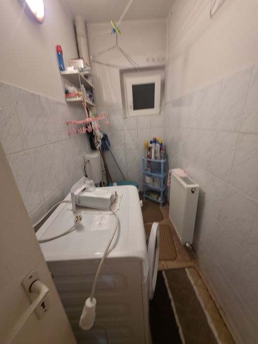 Apartament. 3 camere, 2 băi, mobilat, A/C, zona Sineasca - George Enescu