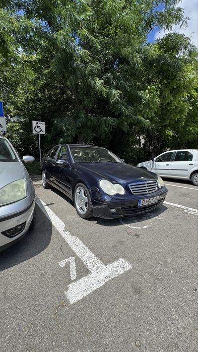 Mercedes c class!
