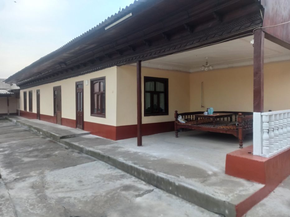 Ховли уй сотилади 9 сутих 7хона