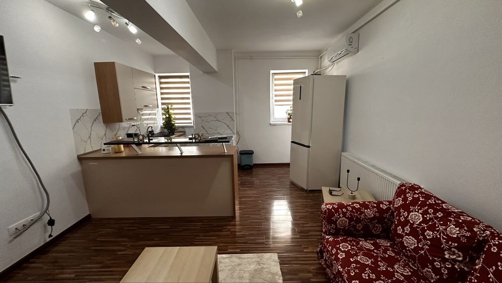 Apartament 3 camere inchiriere