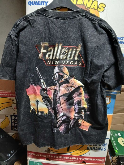 Унисекс тениска с щампа Fallout: New Vegas