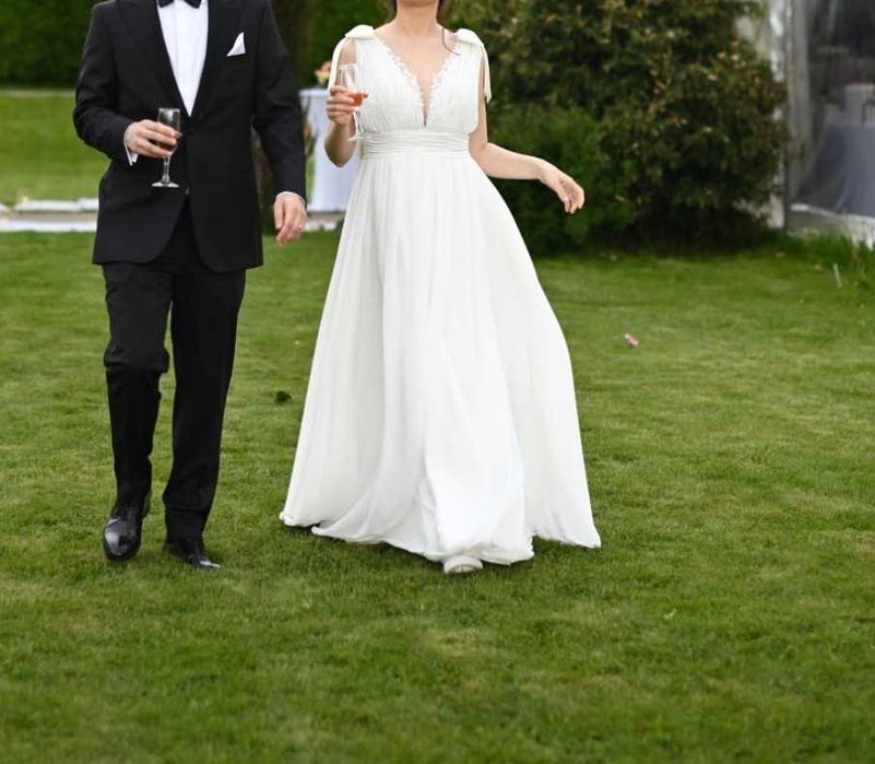 Rochie de mireasa din voal