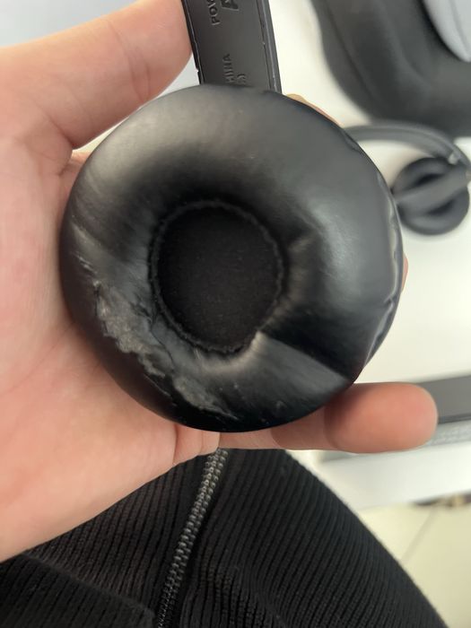 Наушники от Lexus