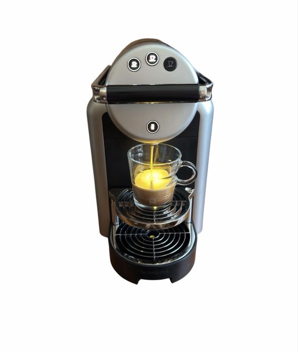 Espresor cafea Nespresso Zenius – Profesional, Stare Excelentă + CADOU