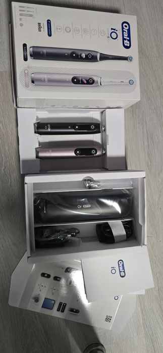 Periuta de dinti electrica Oral-B iO9
