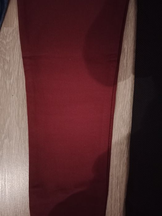 Джинсы женские разные