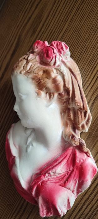 Продам барельф