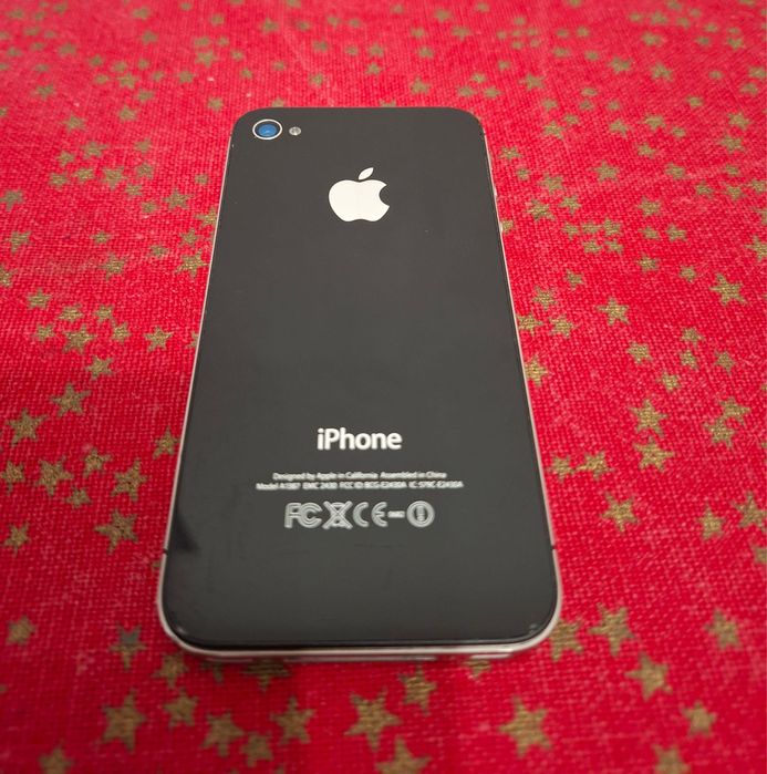 Vand Iphone 4s black 16 gb