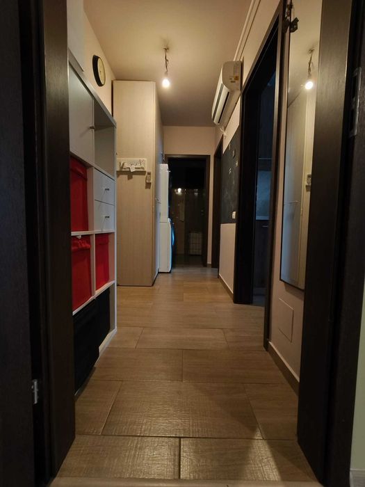 Vand apartament 2 camere sector 4