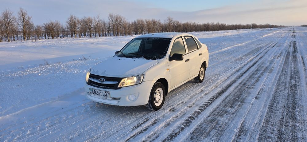 Лада гранта 2013год