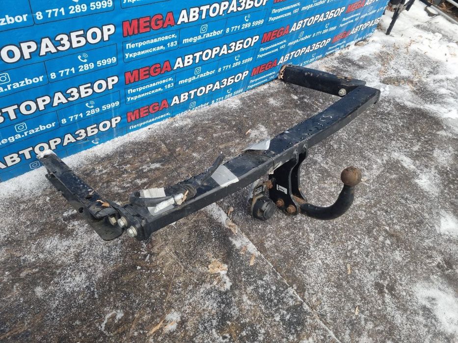 Фаркоп на Audi A6C5