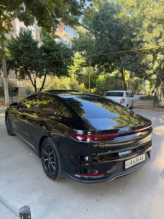 BYD HAN 610 3.9s. Dual motor