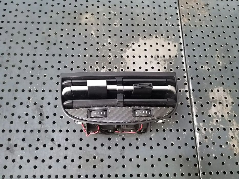 Grile ventilatie bord cotiera spate maserati ghibli m157 a504226906