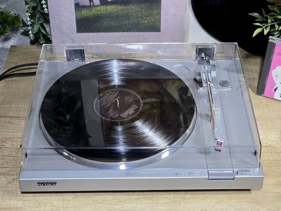 Pick-up SONY PS-LX2, automatic stereo turntable,  direct drive,  Japan