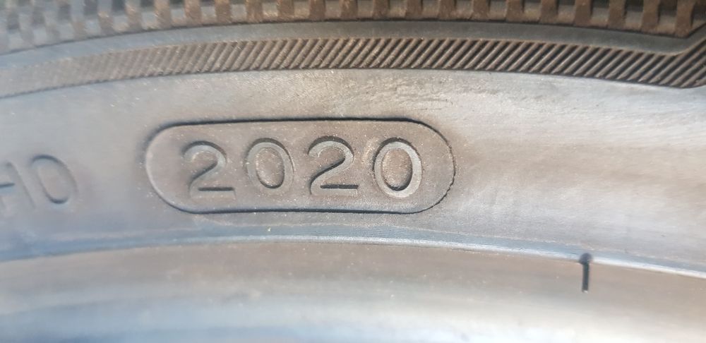 Летни гуми-2020г.-17цола-205/45-1бр.-80лв."HANKOOK "-като нови