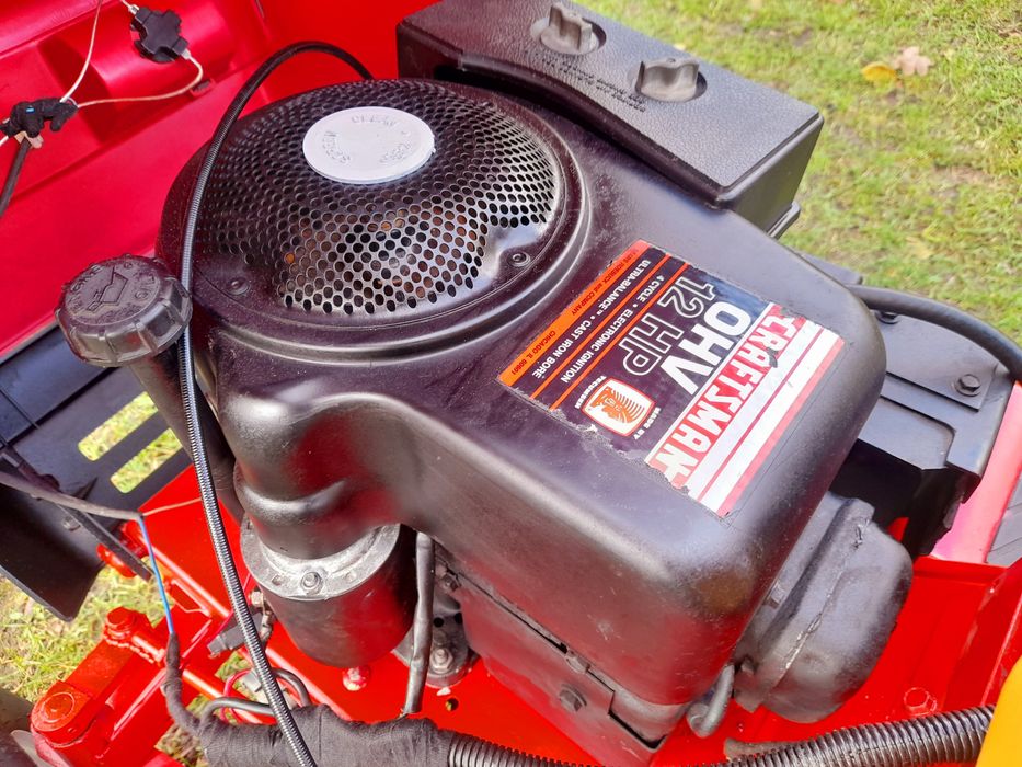 Tractoras SNAPPER LT 12D33 12HP Tecumseh-Craftsman OHV 4T Model USA