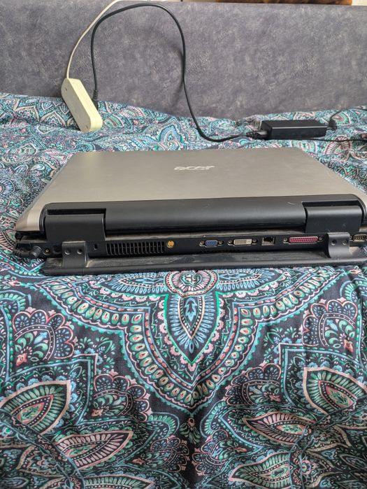 Огромный ноутбук Aspire 9810