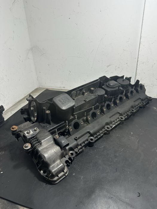 Capac culbutori chiuloasa BMW Seria 5 E60 530d M57 3.0 525d 2.5 d 177