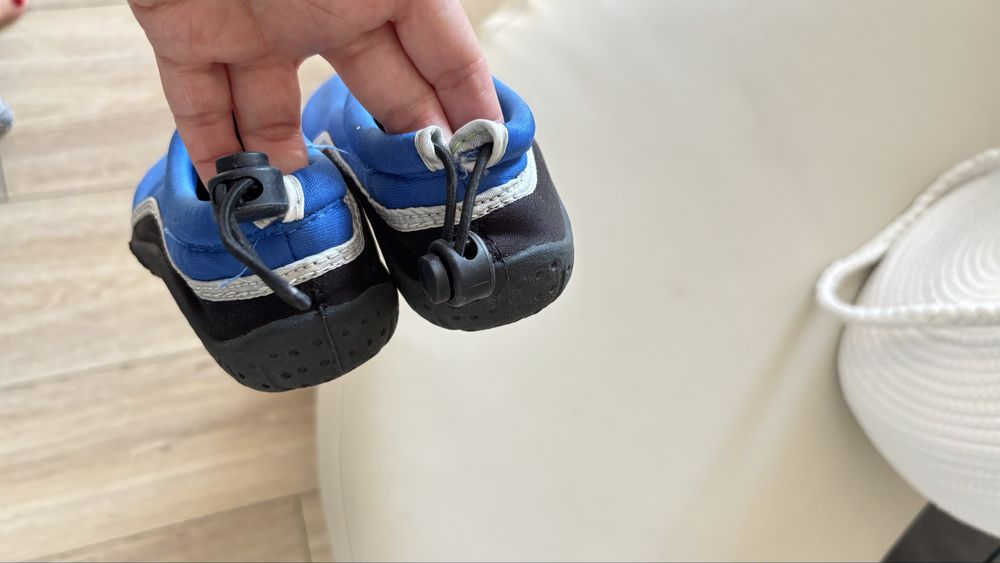 Детски обувки 28