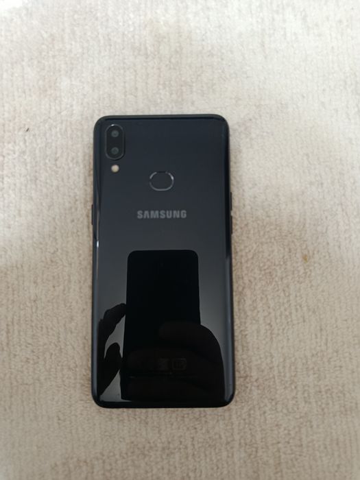 Продам Samsung galaxy A 10s в идеальном состояние