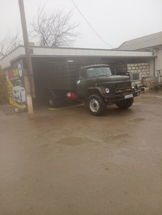 Zil sotiladi 1990 yil