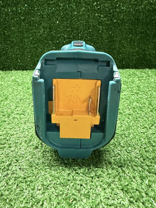 Фреза за гипсокартон Makita DCO180